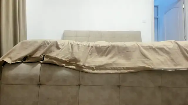 Hottalicia2 online show from February 2026 03:34:02 PM