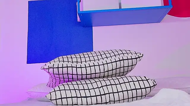 CristalCornner  online show from November 2025 07:46:02 PM