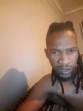 Snapshot of koolbend chatting on November 2025 05:12:02 AM koolbend online show from November 2025 05:12:02 AM