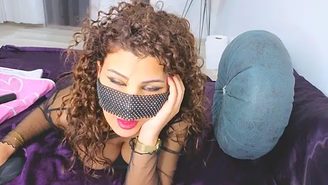 Snapshot of Turkish_Latina chatting on May 2026 02:38:01 PM Turkish Latina online show from May 2026 02:38:01 PM