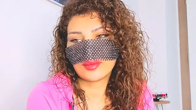 Snapshot of Turkish_Latina chatting on May 2026 10:43:01 AM Turkish Latina online show from May 2026 10:43:01 AM