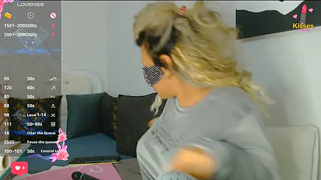 Turkish Latina online show from March 2025 09:30:02 PM