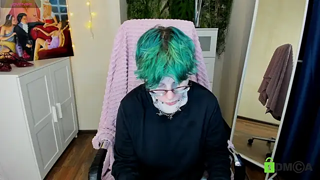 Melissa Wells online show from March 2025 09:16:02 PM