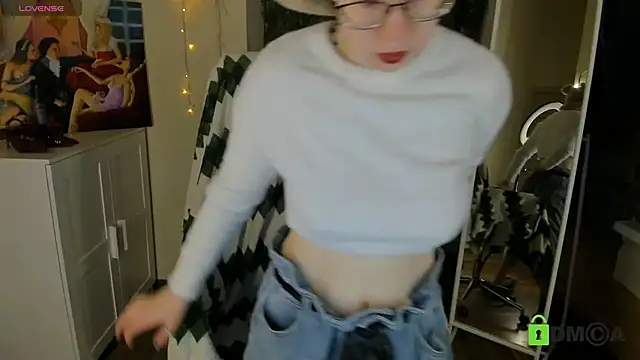 Melissa Wells online show from November 2025 03:16:02 PM