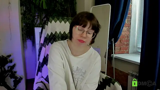 Melissa Wells online show from July 2026 04:04:01 PM