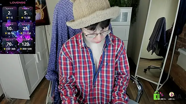 Melissa Wells online show from September 2025 04:23:01 PM