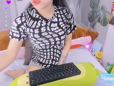 Ly   online show from April 2026 03:03:01 AM