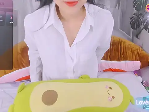 Ly   online show from April 2026 03:20:01 AM