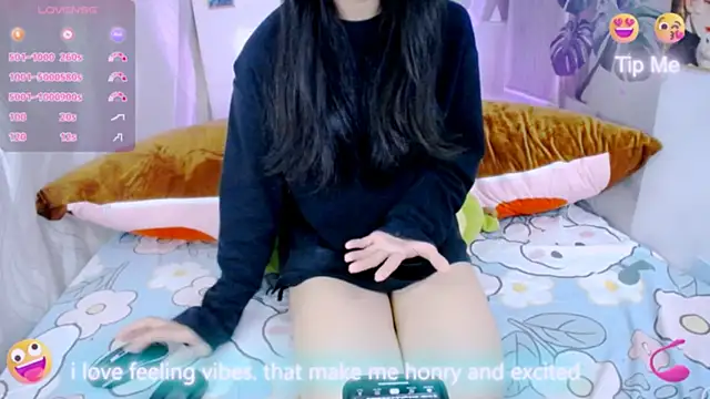 Snapshot of Ly__ chatting on February 2026 03:18:01 AM Ly online show from February 2026 03:18:01 AM