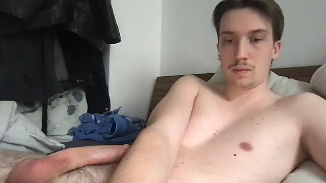 hungandfun05 online show from February 2026 01:01:01 PM