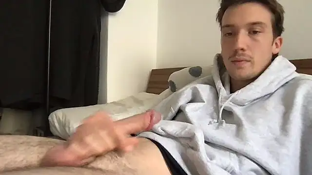 Snapshot of hungandfun05 chatting on September 2025 01:06:01 PM hungandfun05 online show from September 2025 01:06:01 PM