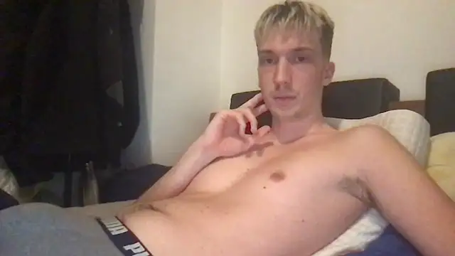 Snapshot of hungandfun05 chatting on December 2024 11:08:02 PM hungandfun05 online show from December 2024 11:08:02 PM