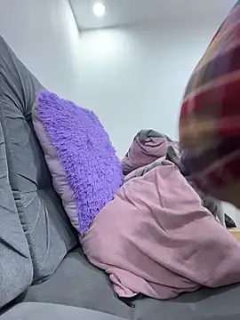 Meganmilk1 online show from February 2026 01:33:02 PM