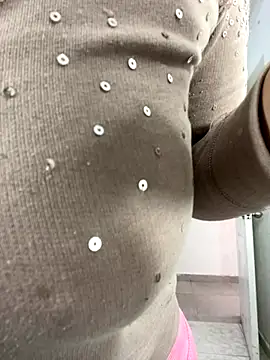 Meganmilk1 online show from October 2025 05:45:02 PM