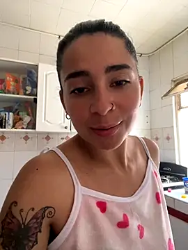 Meganmilk1 online show from November 2025 04:22:01 PM