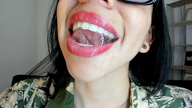 Katty mouth online show from March 2026 04:57:01 PM