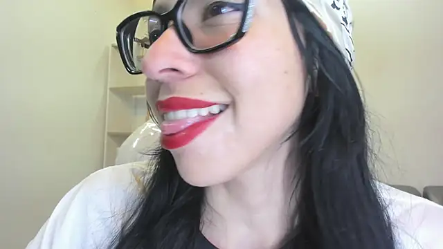 Katty mouth online show from October 2025 07:24:02 PM