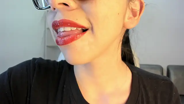 Katty mouth online show from October 2025 08:43:01 PM