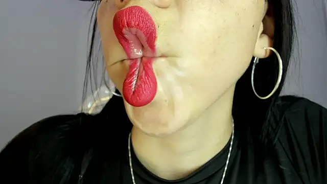 Katty mouth online show from May 2026 08:03:02 PM