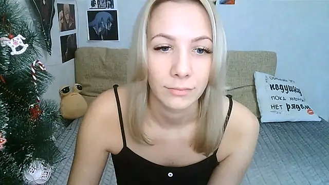 -GoldenGirl- online show from December 2025 11:23:02 AM