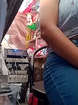 VivienAndClark online show from December 2024 03:58:01 PM