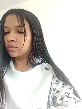 VivienAndClark online show from March 2025 02:08:01 PM