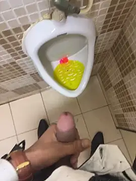 Snapshot of hitlar1026 chatting on December 2025 12:40:01 PM hitlar1026 online show from December 2025 12:40:01 PM