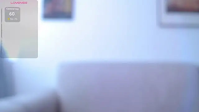 BubbleGumm  online show from April 2026 10:22:01 PM