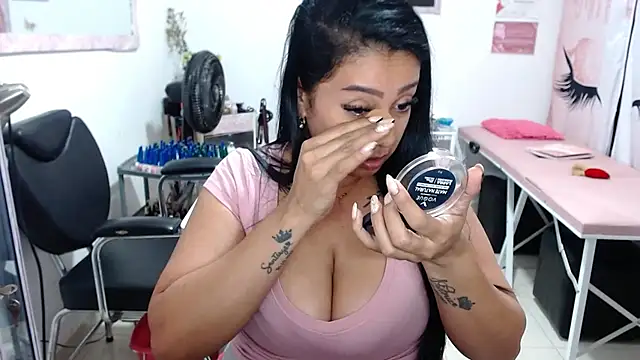 Snapshot of titsbiglovers chatting on September 2025 09:32:02 PM titsbiglovers online show from September 2025 09:32:02 PM