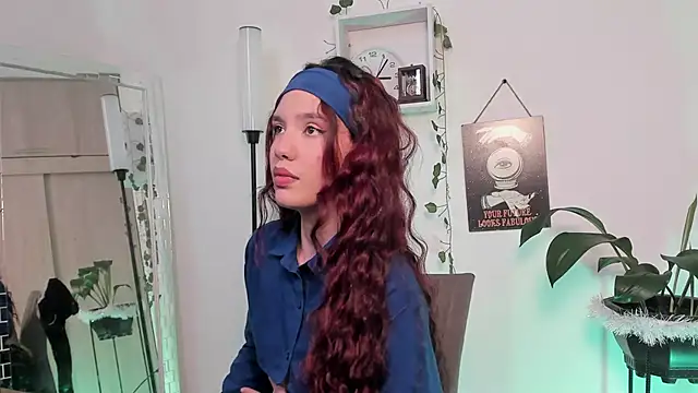 Snapshot of Emperatriiz chatting on January 2025 08:11:01 PM Emperatriiz online show from January 2025 08:11:01 PM