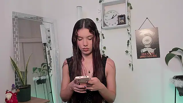 Snapshot of Emperatriiz chatting on January 2025 06:14:01 PM Emperatriiz online show from January 2025 06:14:01 PM