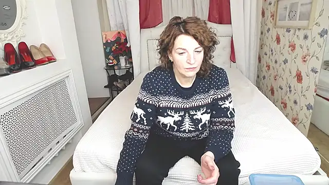 AmiHotGranny online show from February 2026 01:13:01 PM