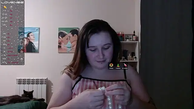 Snapshot of Light_Luna chatting on February 2025 12:36:02 PM Light Luna online show from February 2025 12:36:02 PM