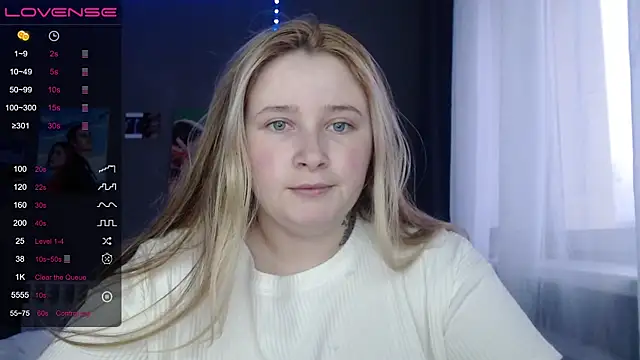 Light Luna online show from November 2025 10:08:01 AM