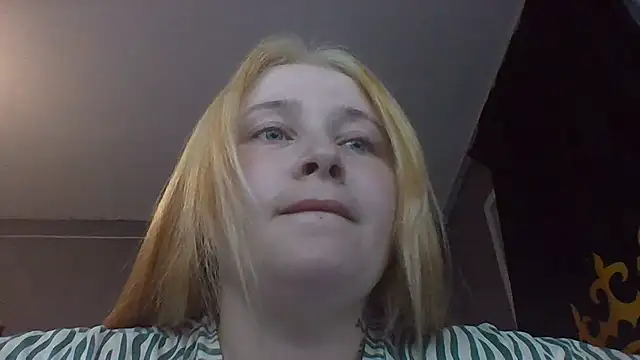Light Luna online show from June 2026 04:02:01 PM