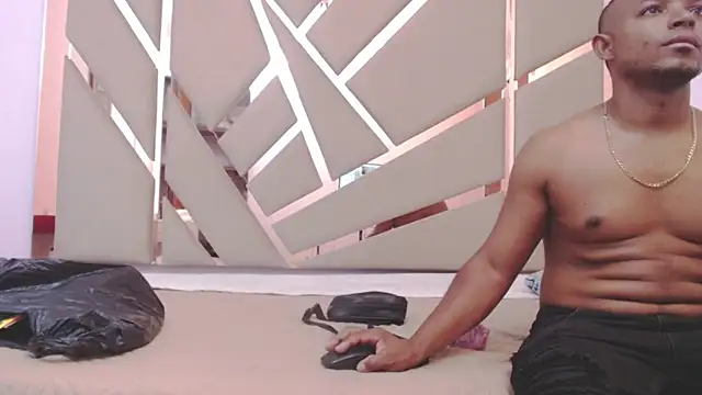 you and i9 online show from November 2025 07:28:01 PM