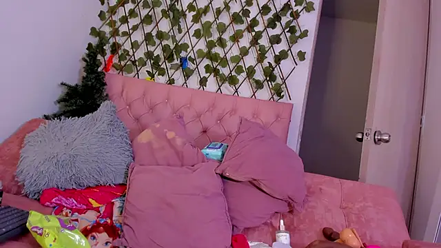 kimmysantoo online show from October 2025 07:18:01 AM