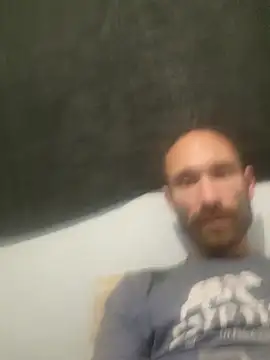 Johnnyw151 online show from October 2025 02:05:01 PM