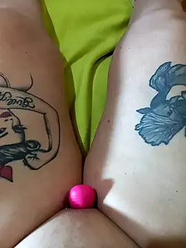 Snapshot of Hotsereia chatting on February 2025 03:02:02 AM Hotsereia online show from February 2025 03:02:02 AM