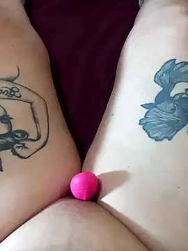 Snapshot of Hotsereia chatting on March 2025 08:32:02 PM Hotsereia online show from March 2025 08:32:02 PM