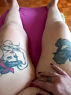 Snapshot of Hotsereia chatting on October 2025 01:14:02 PM Hotsereia online show from October 2025 01:14:02 PM