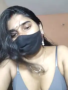 Snapshot of Luv_Adite20 chatting on October 2025 06:20:01 PM Luv Adite20 online show from October 2025 06:20:01 PM