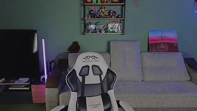 TeddyLiLboy online show from April 2026 09:27:01 PM