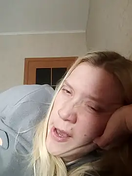 Snapshot of LeraSweet chatting on November 2025 08:14:01 PM LeraSweet online show from November 2025 08:14:01 PM