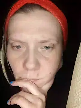 Snapshot of LeraSweet chatting on February 2025 10:04:02 PM LeraSweet online show from February 2025 10:04:02 PM