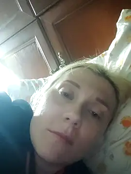 LeraSweet online show from April 2026 07:48:01 PM