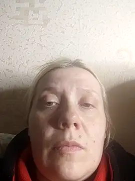 LeraSweet online show from May 2026 06:44:02 PM