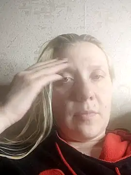 LeraSweet online show from May 2026 07:39:02 PM
