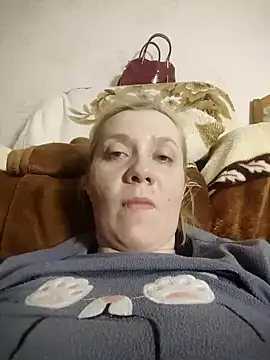 Snapshot of LeraSweet chatting on May 2026 08:29:02 PM LeraSweet online show from May 2026 08:29:02 PM