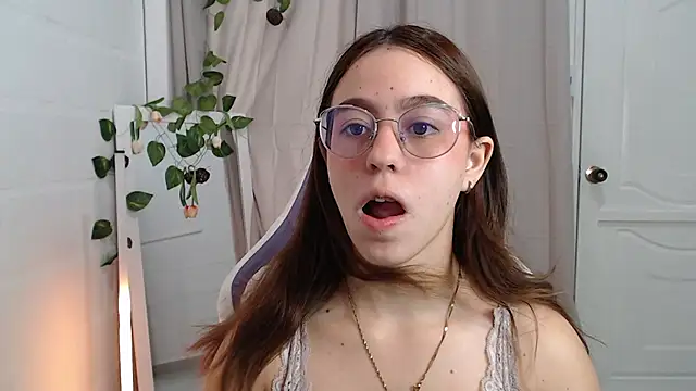 BlairVicent online show from November 2025 03:01:02 PM